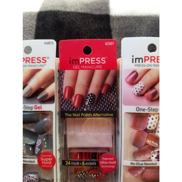 Collection of Press on Nails - Picture 3 of 13